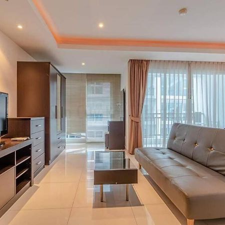 Avenue Residence C5 Pattaya Luaran gambar