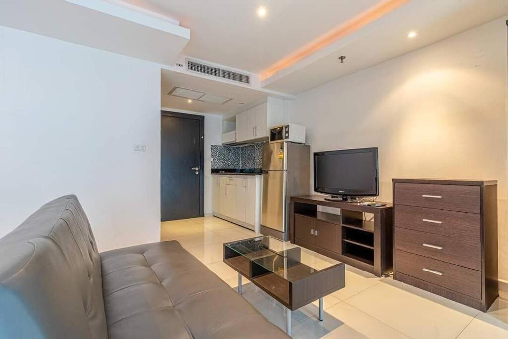 Avenue Residence C5 Pattaya Luaran gambar
