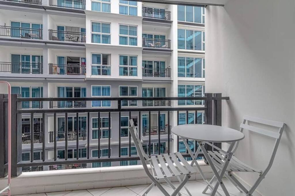 Avenue Residence C5 Pattaya Luaran gambar
